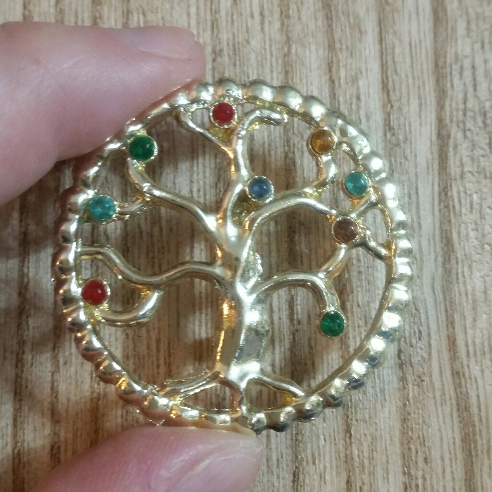Vintage Tree of Life Gold Tone Brooch/Pin - Picture 1 of 4